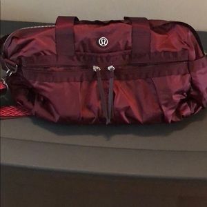 Lululemon gym to win duffel